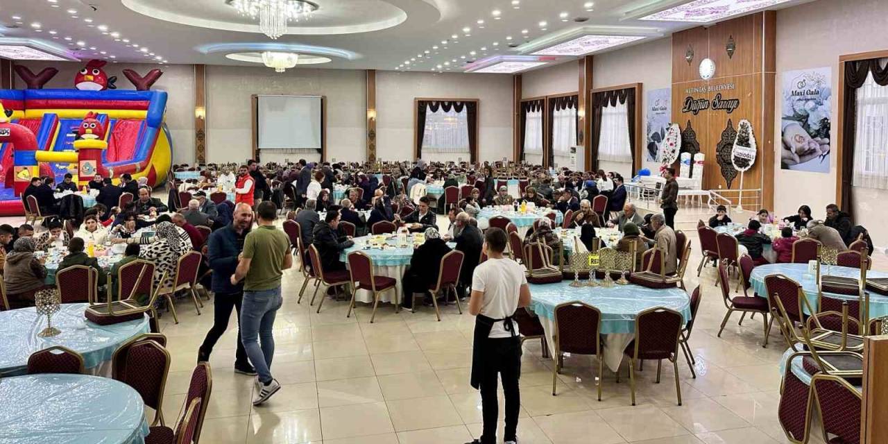 Kaymakam Bozoğlan, Şehit Ve Gazi Aileleriyle İftar Yemeğinde Bir Araya Geldi