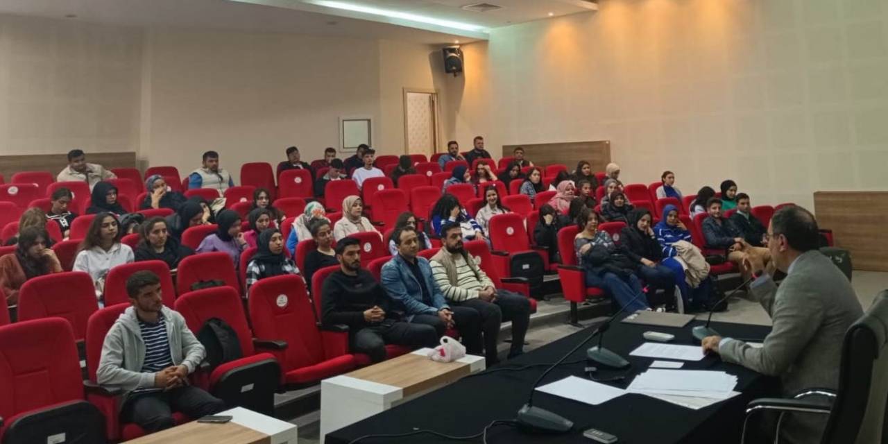 Gaün’de 18 Mart Çanakkale Zaferi Konferansı