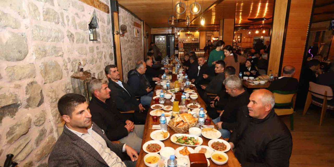 Kaymakam Kumcu, Şehit Aileleriyle Bir Araya Geldi