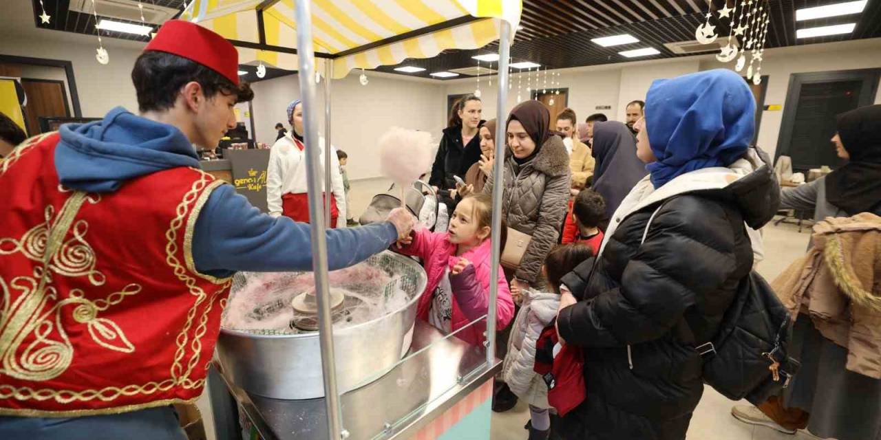 Başiskele’de Ramazan Coşkusu Yaşanıyor