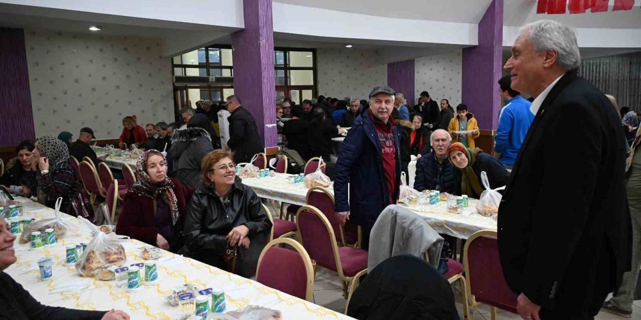 Bozüyük’te Şehit Aileleri Ve Gaziler Dayanışma Derneği Tarafından İftar Programı Düzenlendi