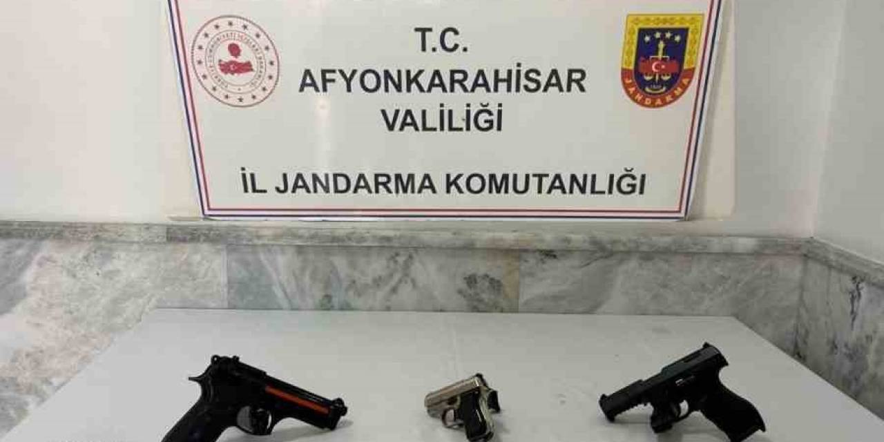 Jandarmadan Ruhsatsız Tabanca Operasyonu