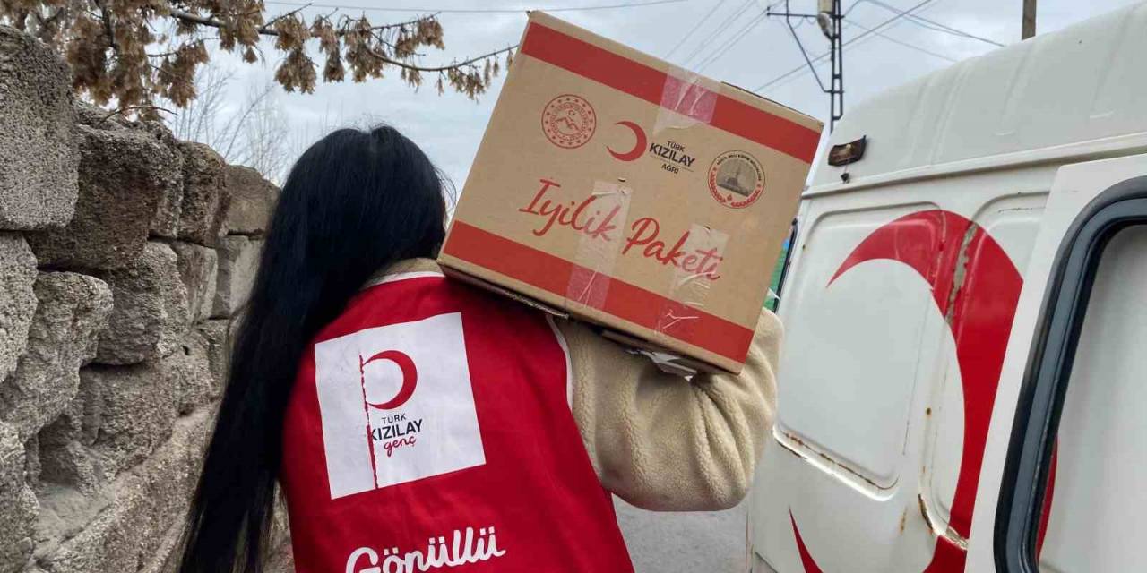 Ağrı’da “Bir Sınıf Bir Koli” Projesi İle İftar Sofraları Doluyor