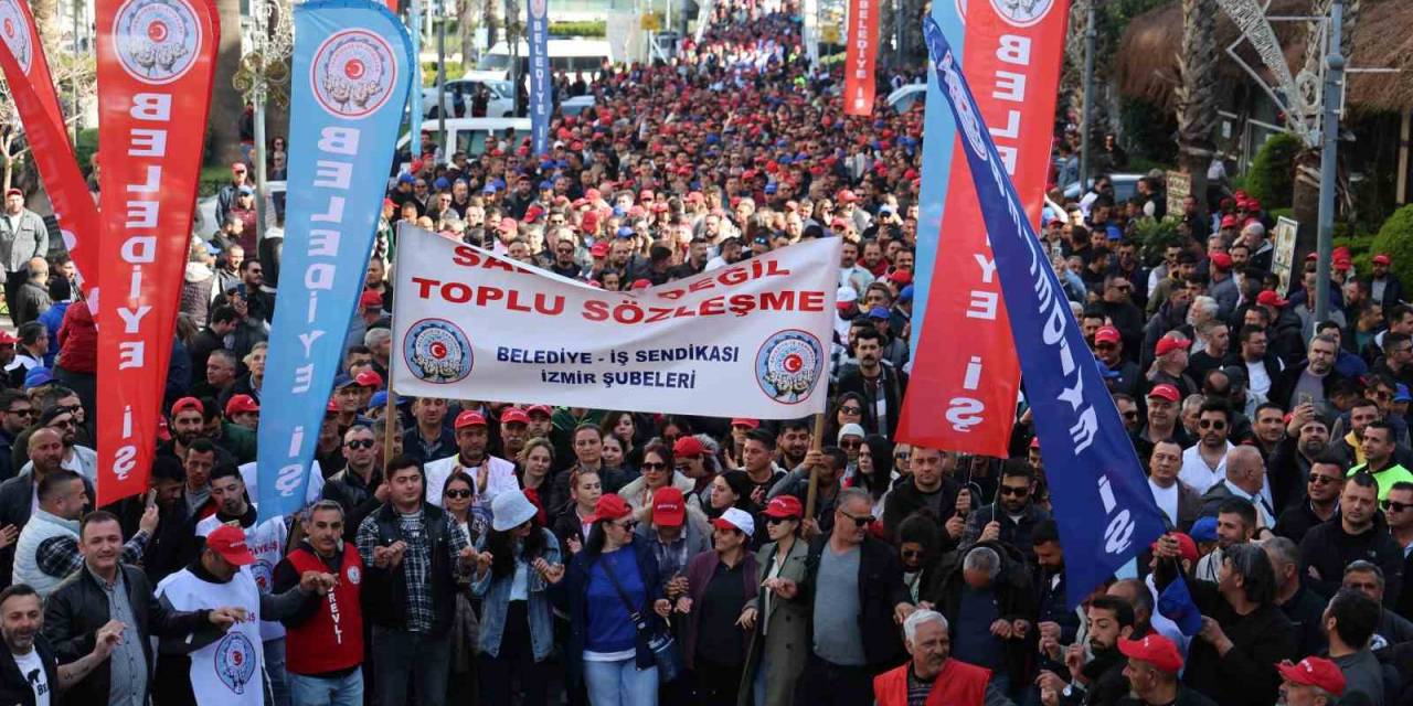 İzmir’de Tis Görüşmeleri Tıkandı, 6 Bin İşçi Eyleme Çıktı