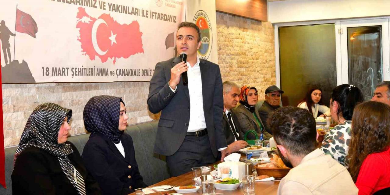 Vali Çiçek, Şehit Aileleri Ve Gaziler Onuruna İftar Yemeği Verdi