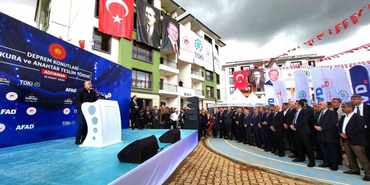 Bakan Vedat Işıkhan: “Dünyanın Birçok Ülkesinden Büyük Bölgeyi Yeniden İnşa Ediyoruz”