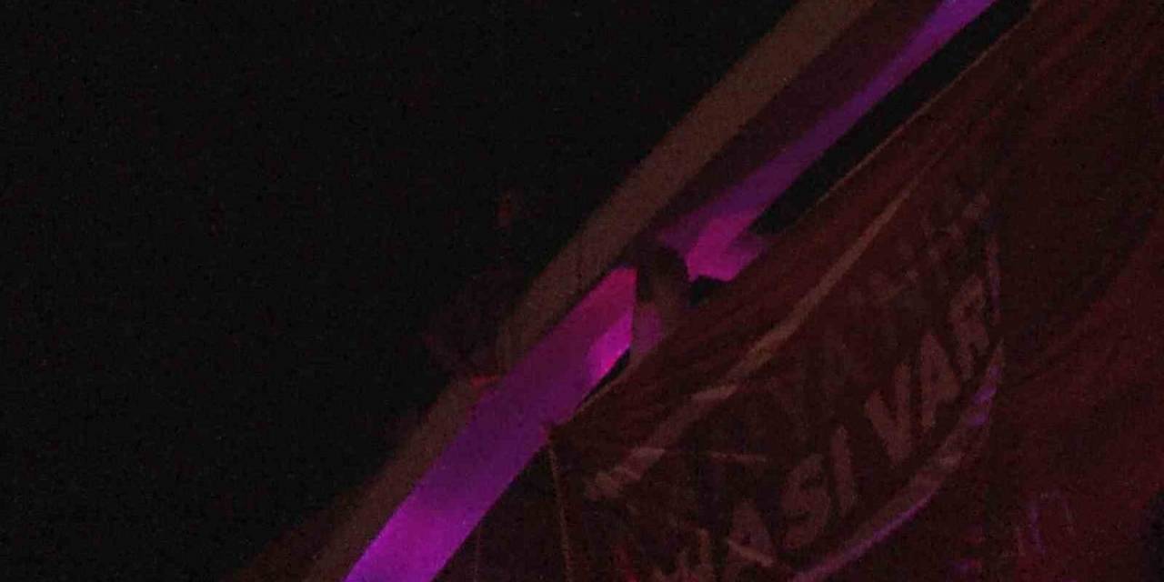 İntihar Etmek İçin Çıktığı Üst Geçitten Düşen Genç Hayatını Kaybetti