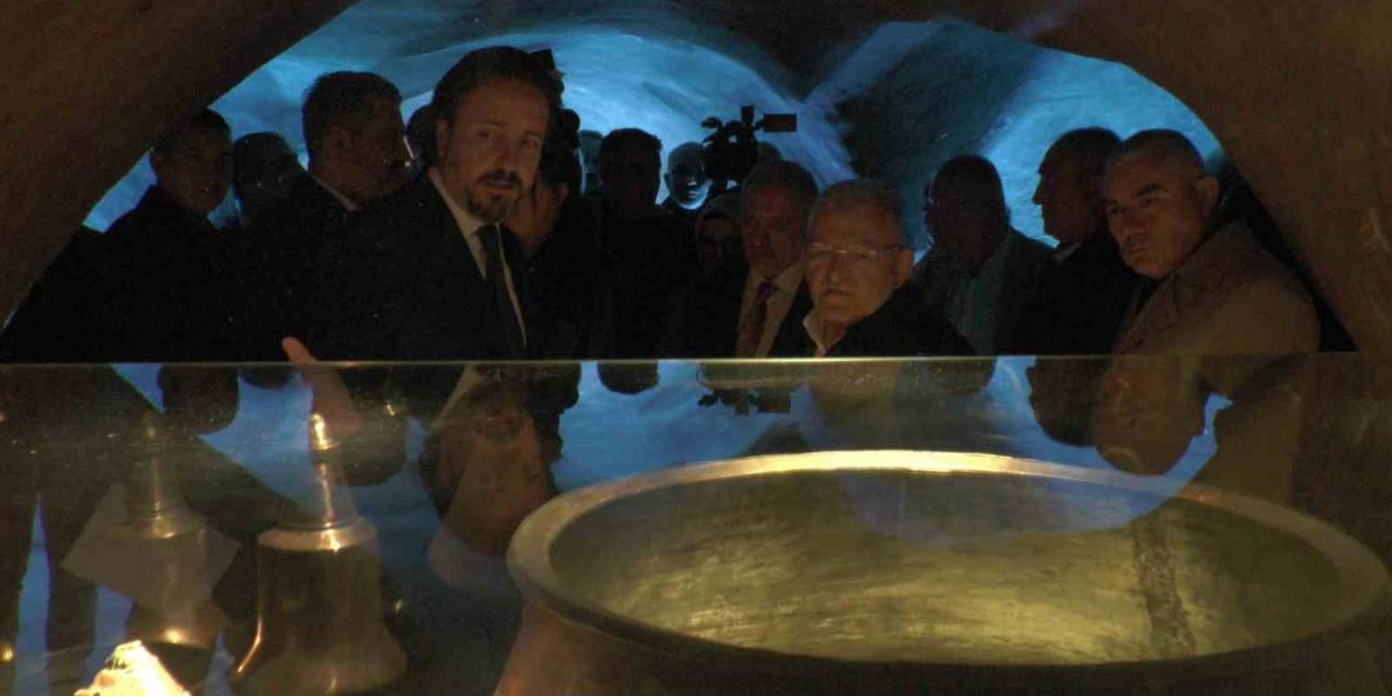 Talas Belediyesi Tarihi Su Sarnıcını Gün Yüzüne Çıkardı