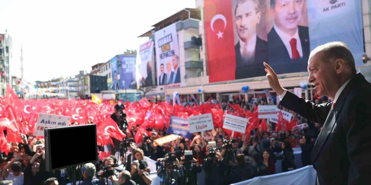 Cumhurbaşkanı Erdoğan: “Bizim Siyaset Geleneğimizde Beklentiler Karşılanmayınca Muhalefetin Yaptığı Gibi Suçu, Hatayı, Kusuru Millete Atmak Yoktur”