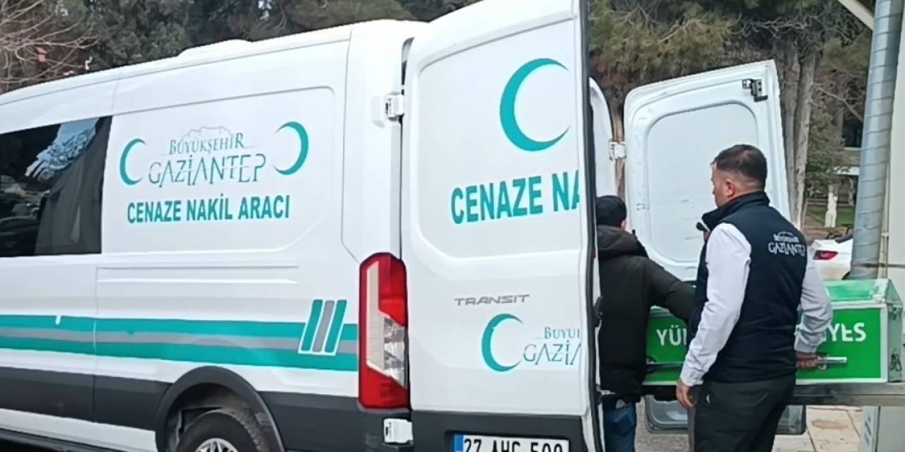 Koyun Besicisi Çiftliğinde Öldürülmüş Halde Bulundu