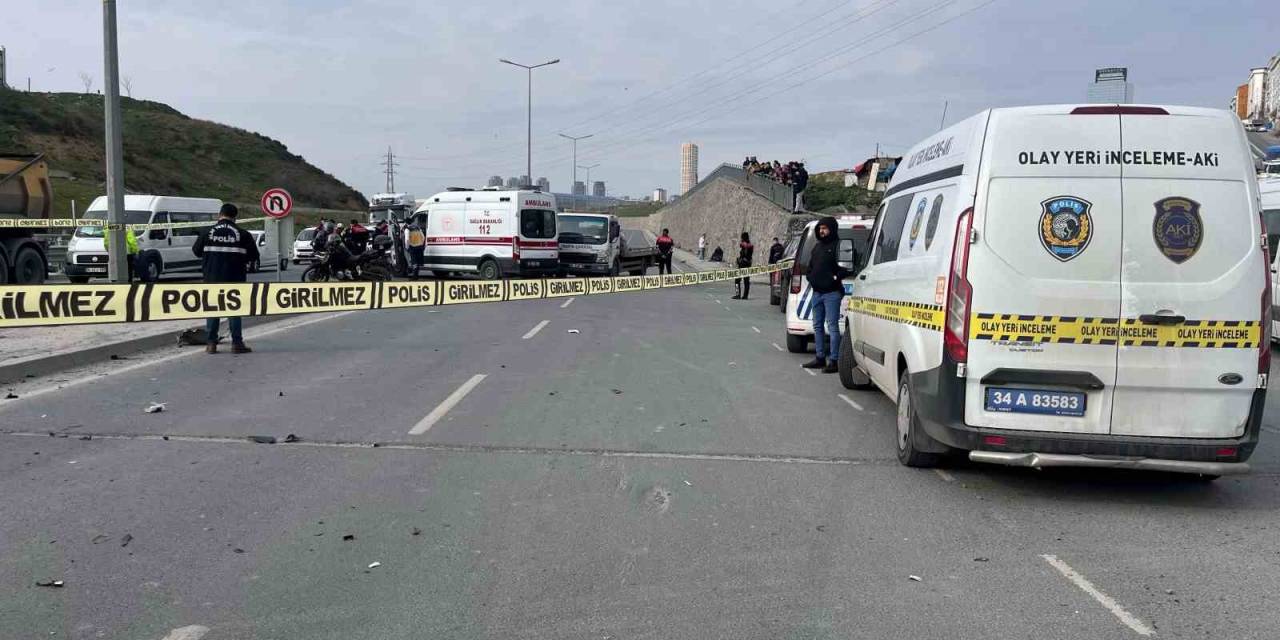 Esenyurt’ta Direksiyon Eğitmeni Kaza Yaptı: 1 Ölü, 2 Yaralı