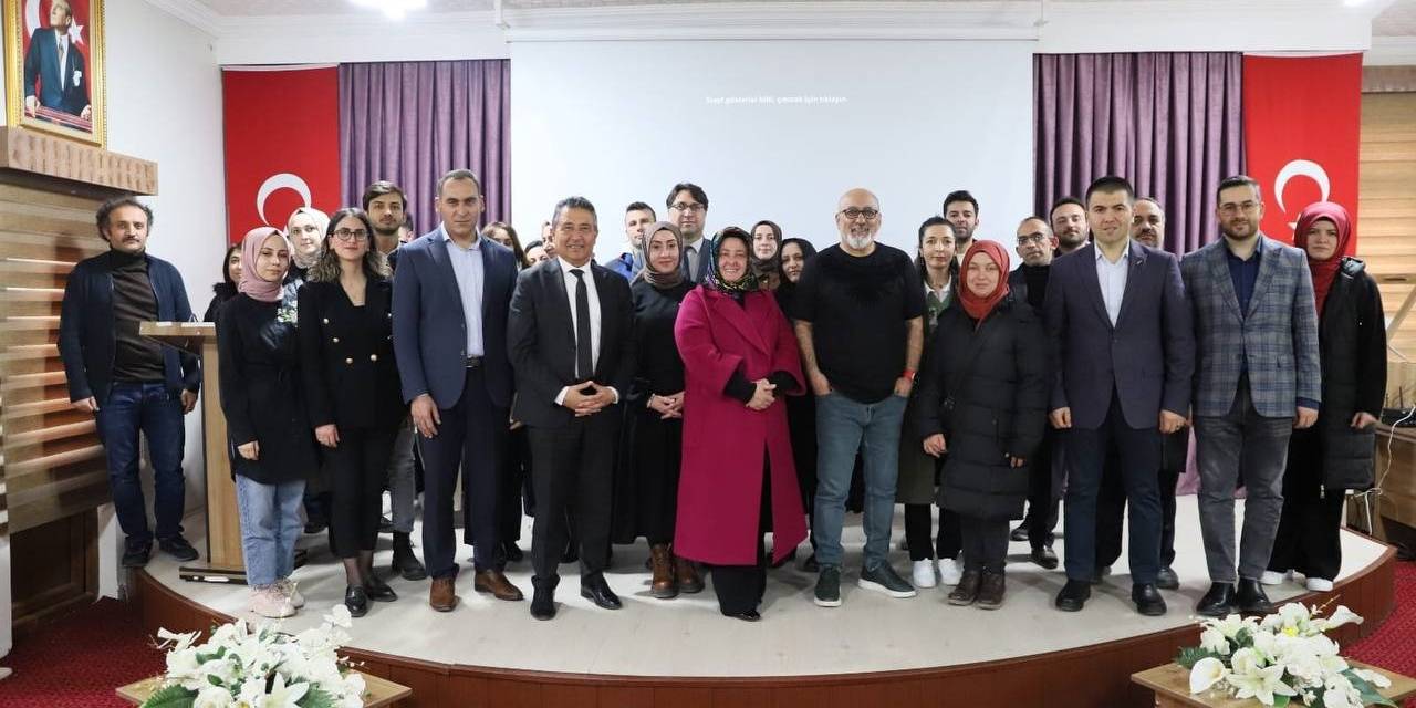 Bayburt’ta Velilere Ve Öğretmenlere Osb Semineri Verildi