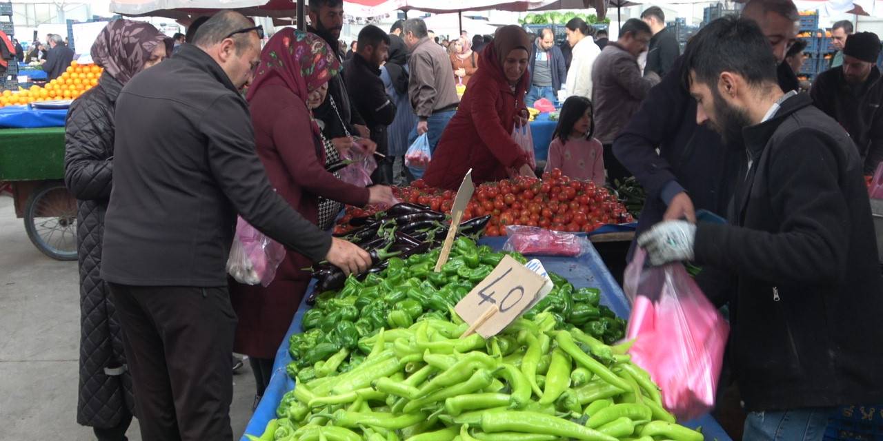 Aksaray’da Ramazan Ayında Semt Pazarları İlgi Görüyor