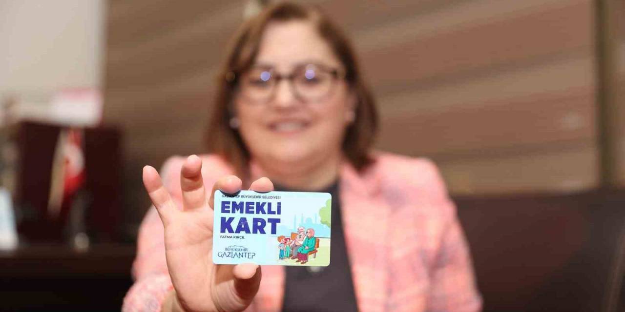 Fatma Şahin’den Emeklilere Müjde