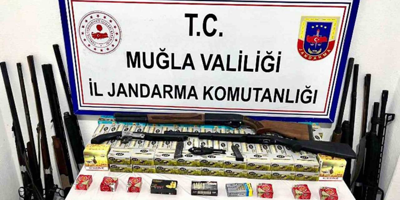 Köyceğiz’de Çok Sayıda Silah Ve Mermi Ele Geçirildi