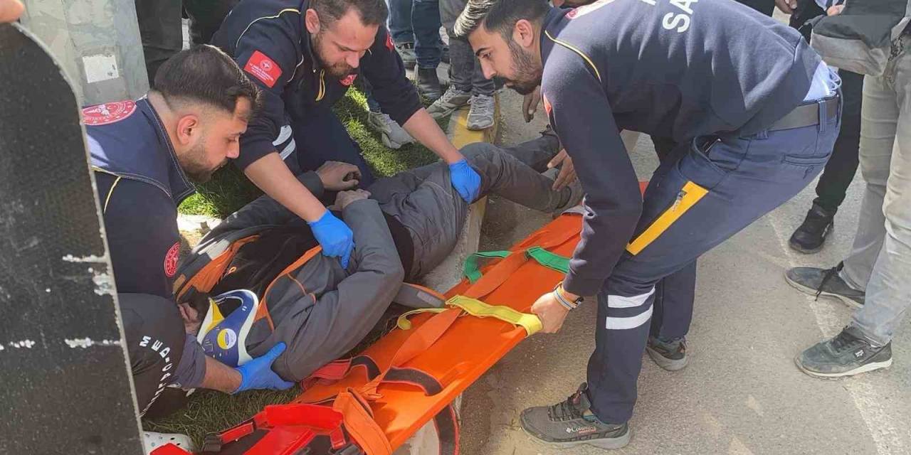 Otomobil İle Motosiklet Çarpıştı: 1 Yaralı