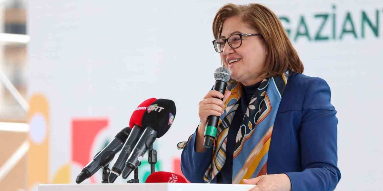 Türkiye Yüzyılı Cumhuriyet Parkı Ve Gaziantep Bebek Kütüphanesi Açıldı