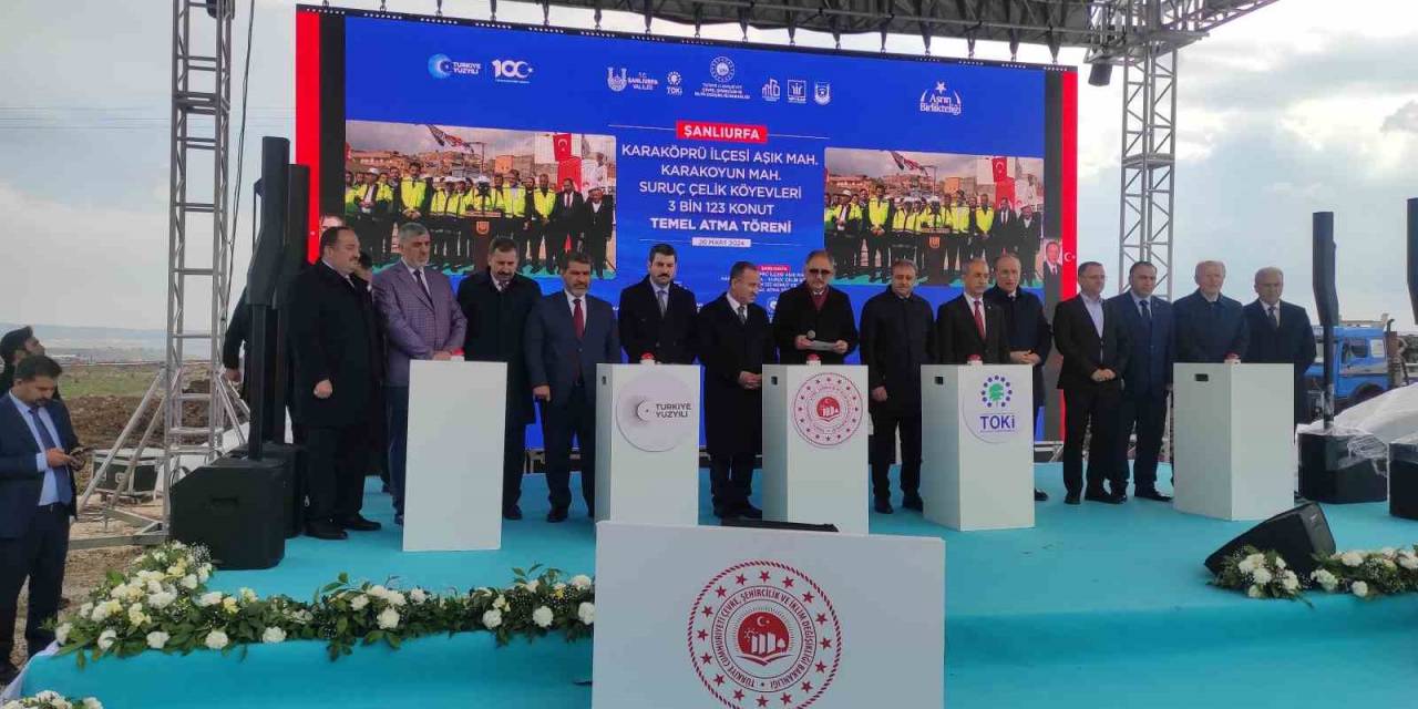 Bakan Özhaseki 3 Bin 123 Konutun Temelini Attı