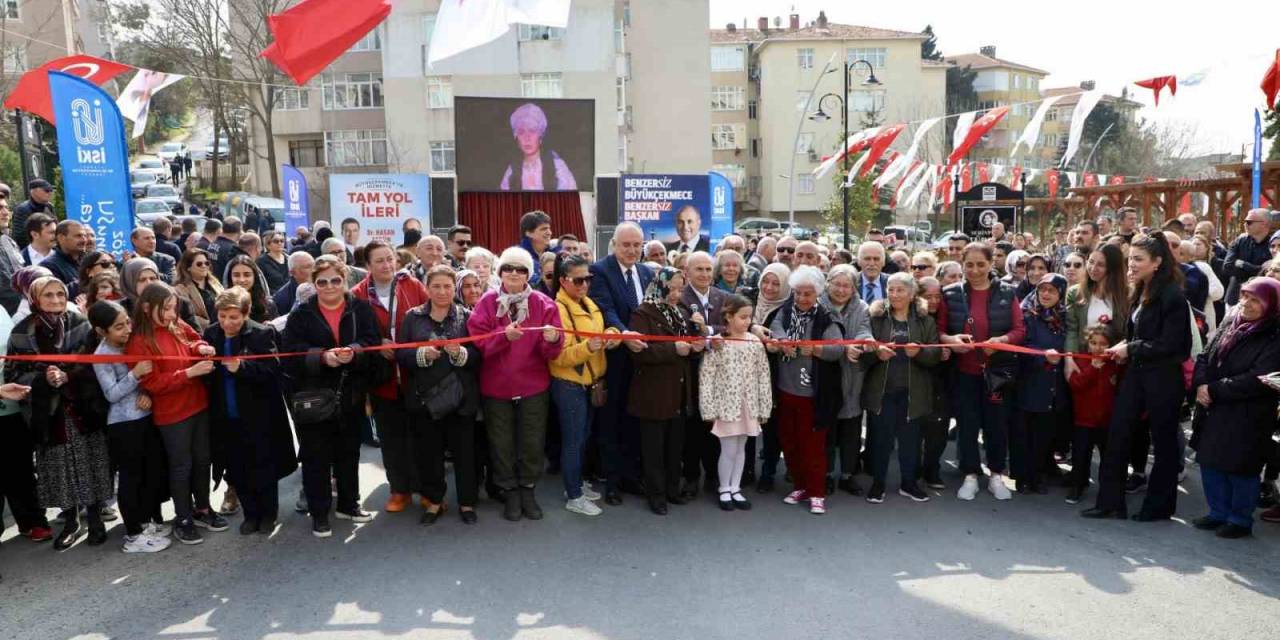 Türkan Şoray Ve Fatma Girik Parkı Törenle Açıldı