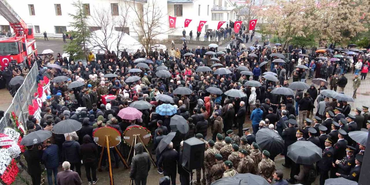 Bingöllü Şehit Son Yolculuğuna Uğurlandı