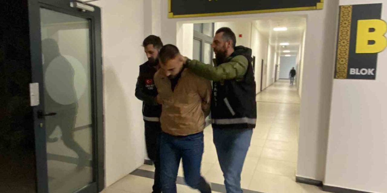 Husumetlisini Otomobilde Öldüren Şahıs Tutuklandı