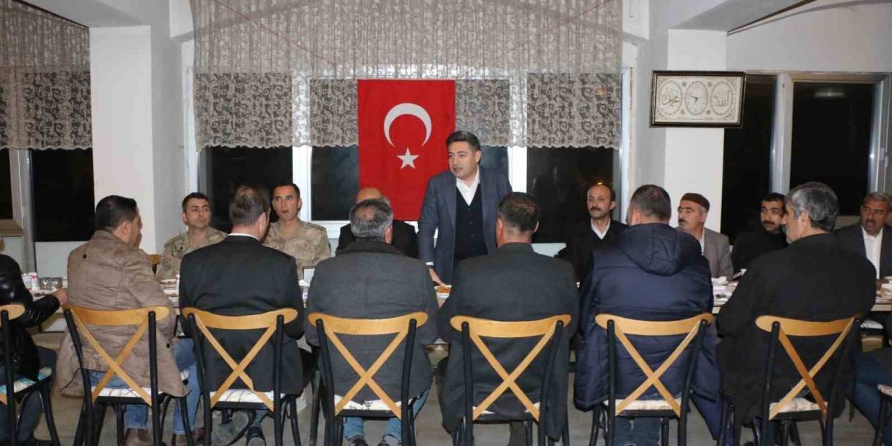 Kaymakam Özçelik, Şehit Aileleri Ve Gazilerle İftar Yemeğinde Bir Araya Geldi