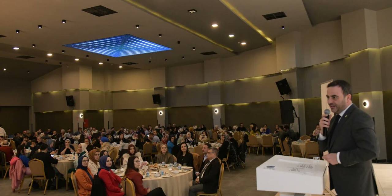 Başkan Özlü’den Eğitimcilere Teşekkür