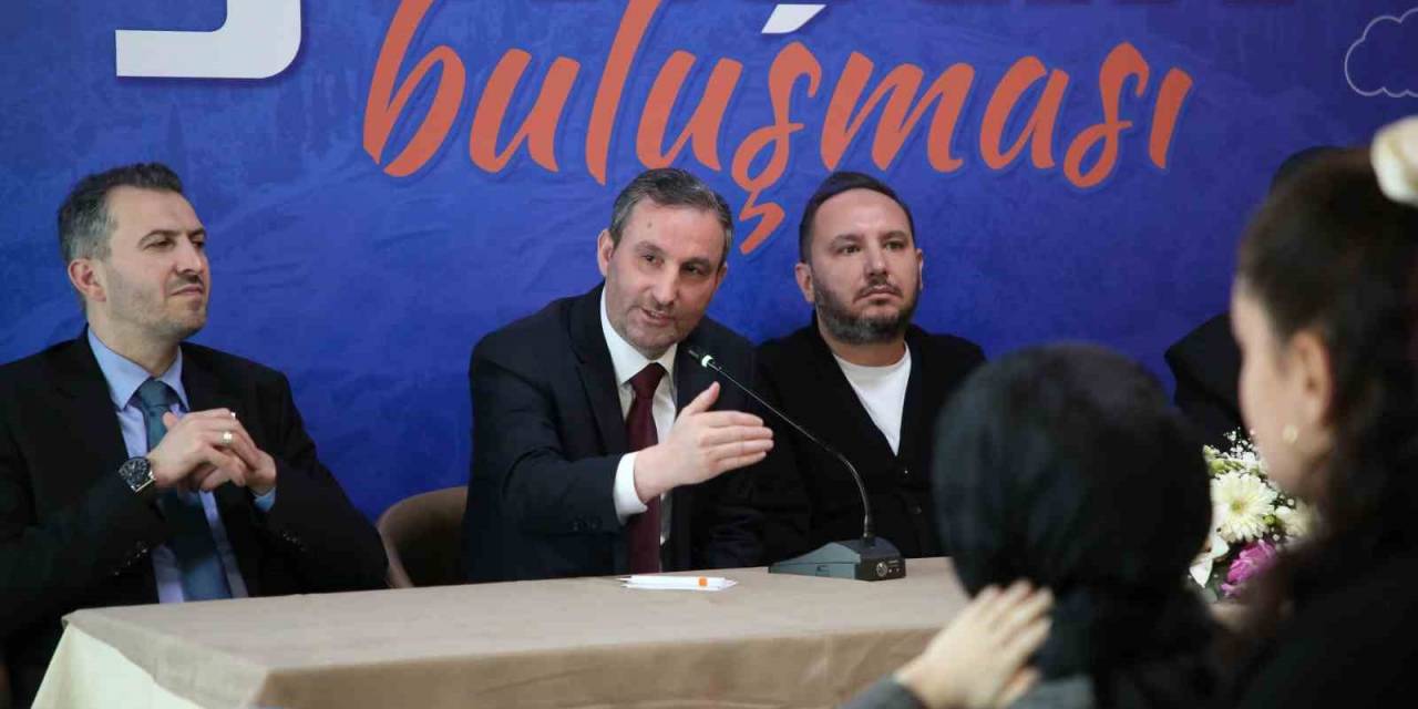 Ali Tombaş, İlk Kez Oy Kullanacak Gençlerle Buluştu