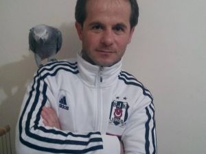 Bunalıma Giren Şahıs Kendini Asarak İntihar Etti
