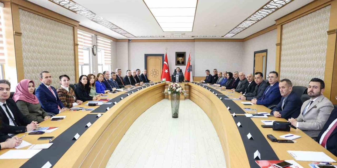 Vali Tavlı: “Çocuk, Kadın, Engelli Ve Yaşlılar İçin Tüm İmkanlar Kullanılarak”