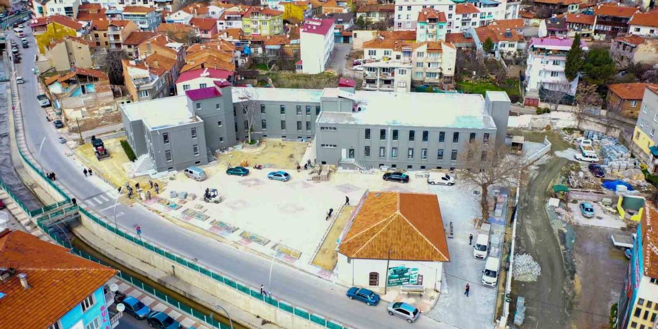 Uşak’ta Yeni Aşevi Yakında Hizmet Vermeye Başlayacak