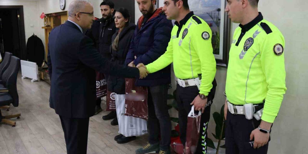 Ağrı’da Başarılı Emniyet Personeli Ödüllendirildi