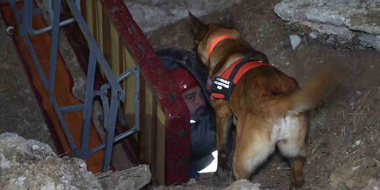 Gecenin Ayazında Zorlu Tatbikat: ’hassas Burunlar’ Doğal Afetlere Hazırlanıyor