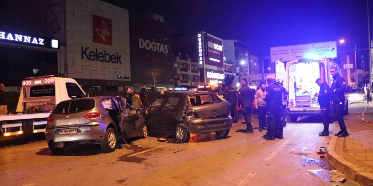 İzmir’deki Feci Kazada Ortalık Savaş Alanına Döndü: 2 Ölü, 7 Yaralı