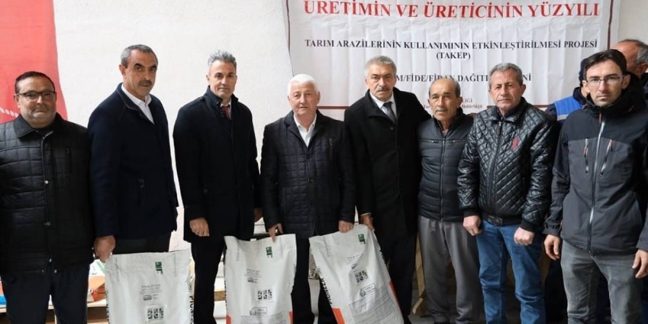 Ayçiçeği Tohumu Dağıtıldı