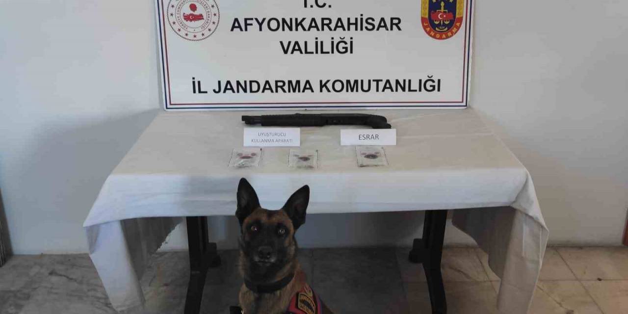 Jandarma Ev Baskını Yaptı Uyuşturucu Madde Ele Geçirdi