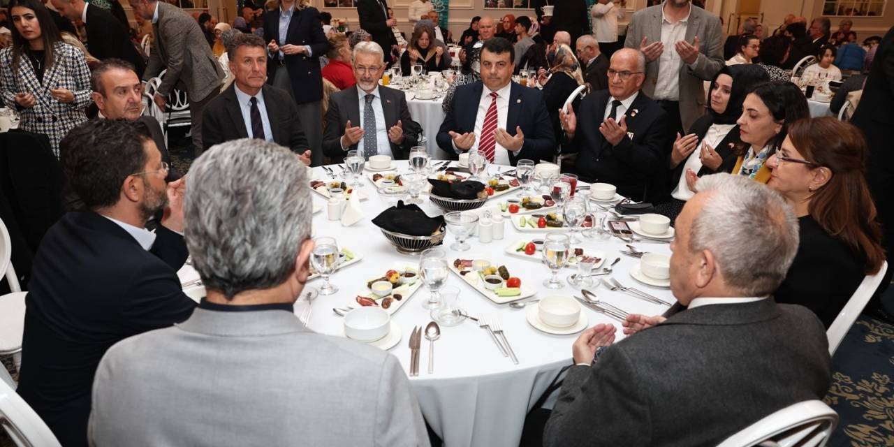 Şehit Aileleri Ve Gaziler Nilüfer Belediyesi İftarında Buluştu