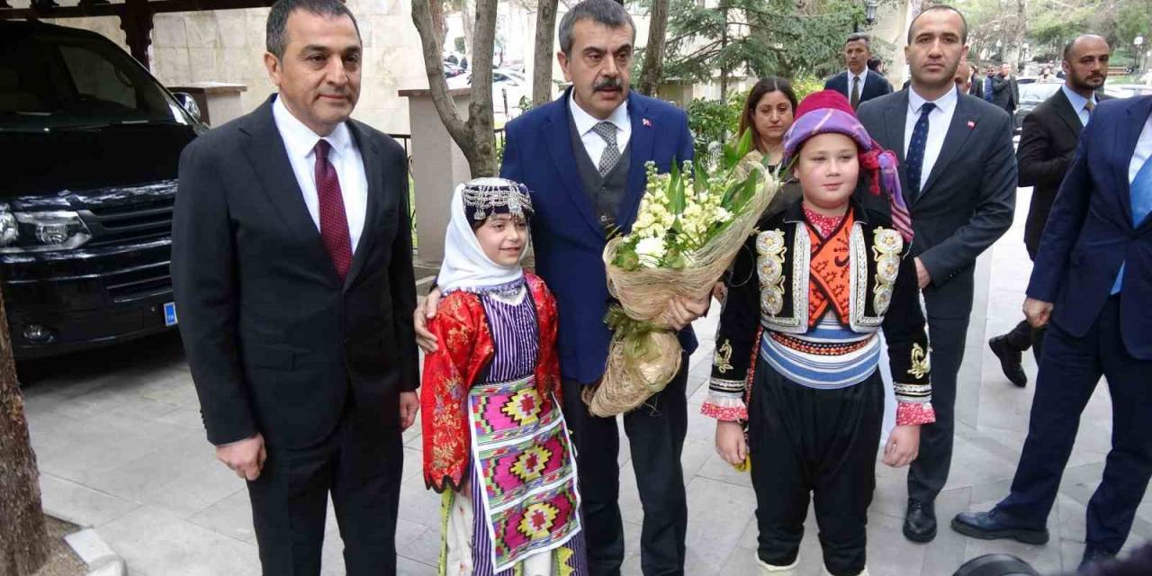 Milli Eğitim Bakanı Yusuf Tekin Burdur’da