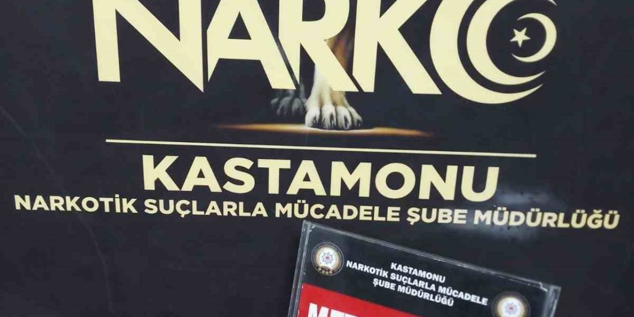 Kastamonu’da Uyuşturucu İle Yakalanan İki Şüpheli Gözaltına Alındı