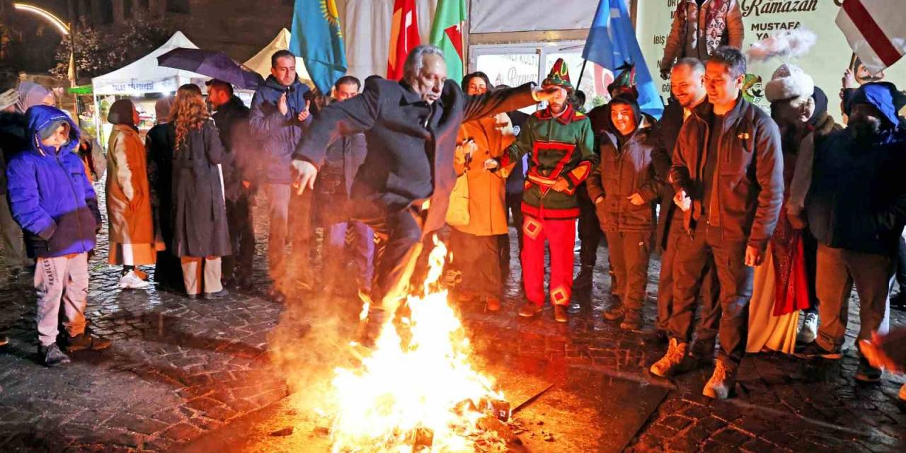 Talas Osmanlı Sokağı’nda Nevruz Coşkusu