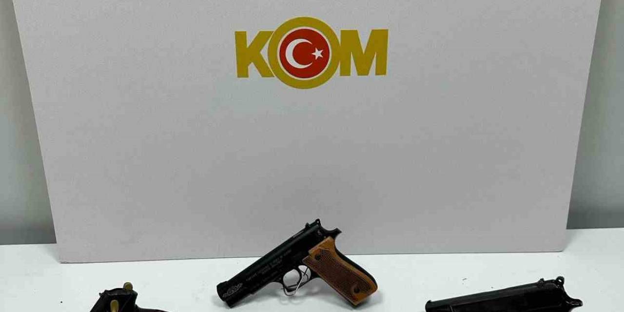 Yolcu Otobüsünde 3 Tabancayla Yakalandı