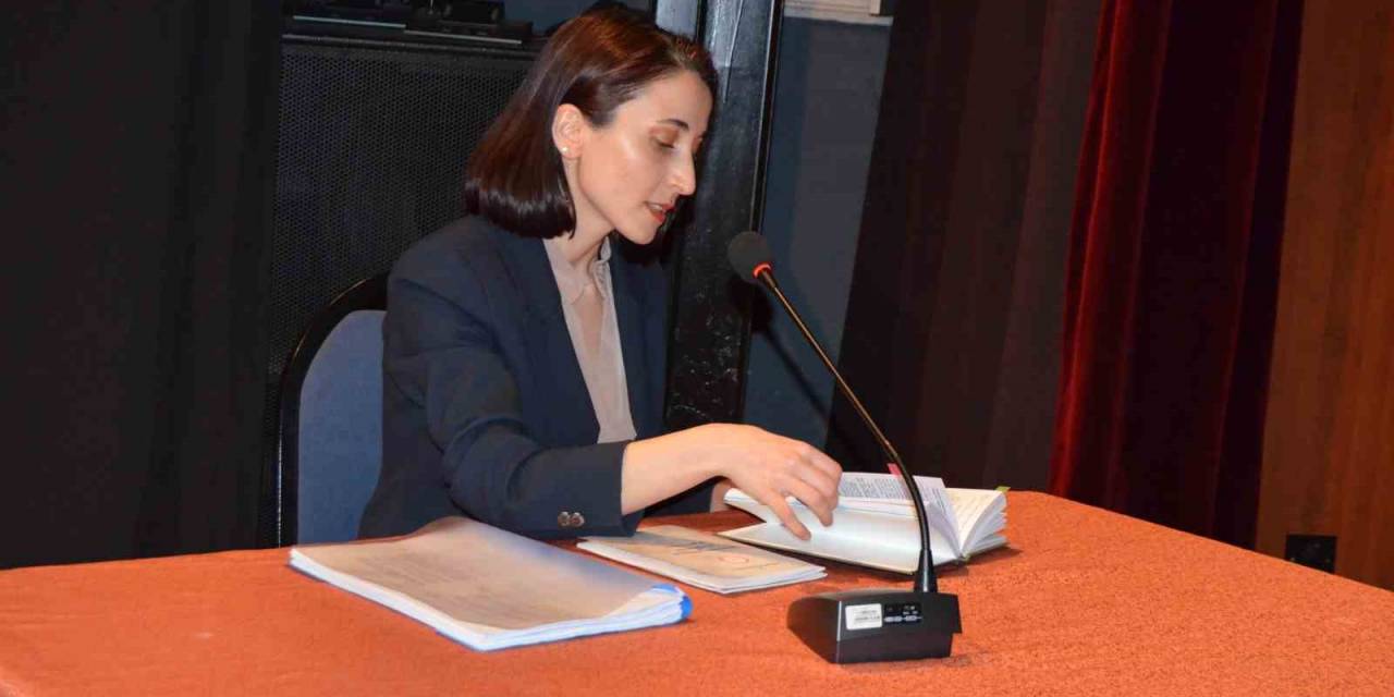 Varto’da Görev Alacak Sandık Başkanları Bilgilendirildi