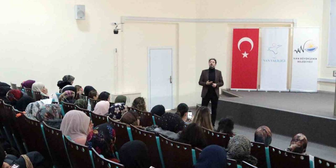 Van’da ‘Yaşlılara Saygı Haftası’ Etkinliği