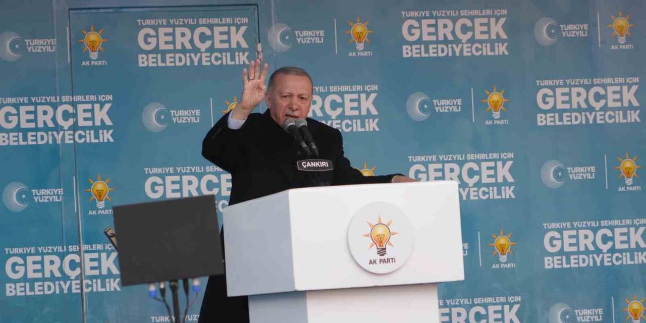 Cumhurbaşkanı Erdoğan: "Özgür Efendinin Darbelerde Acı Çekenler, İşkence Görenler, Hayatı Kararanlar Başta Olmak Üzere Tüm Türkiye’ye Özür Borcu Var"