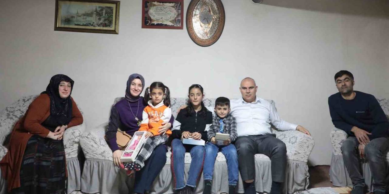 Vali Koç Ve Eşi, Polat Ailesinin İftar Sofrasına Konuk Oldular