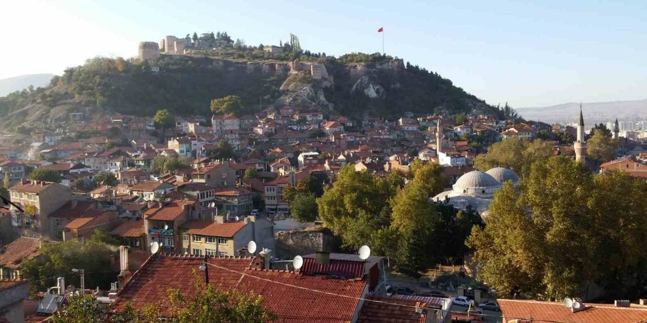 Kütahya’da 11 Bin 176 Kişi İle En Çok Afyonkarahisarlı Yaşıyor