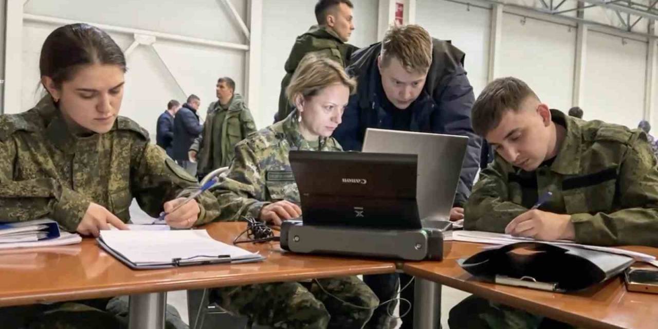 Rusya Soruşturma Komitesi, Moskova’daki Saldırıda Olay Yerindeki Silahların Görüntülerini Yayınladı