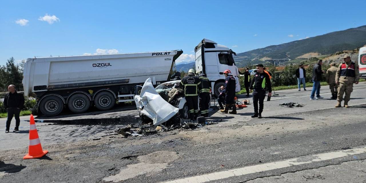 Gaziantep’te Feci Kaza: 2 Ölü, 2 Yaralı