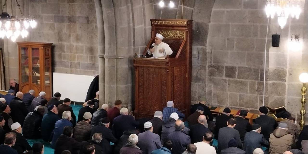 Başkanlık Vaizi Sinan Polat, Ramazan İrşat Faaliyetlerine Katıldı