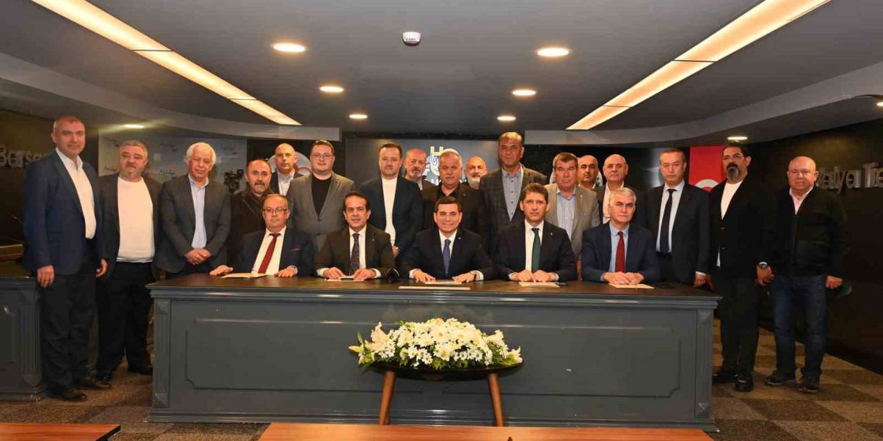 Tütüncü: “Önümüzdeki 5 Yılın Sonunda Ulaşım, Trafik Çilesinin Bittiği, Yerel Ekonomisi Güçlenen Bir Antalya Vaat Ediyoruz”